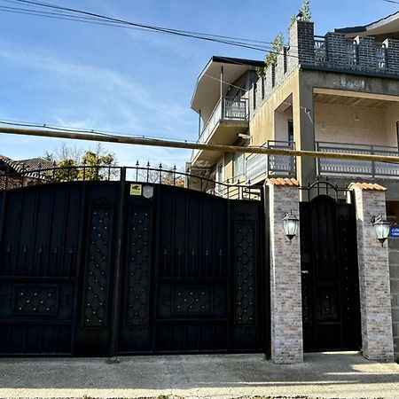 Verona Apartment Dushet'i Dış mekan fotoğraf