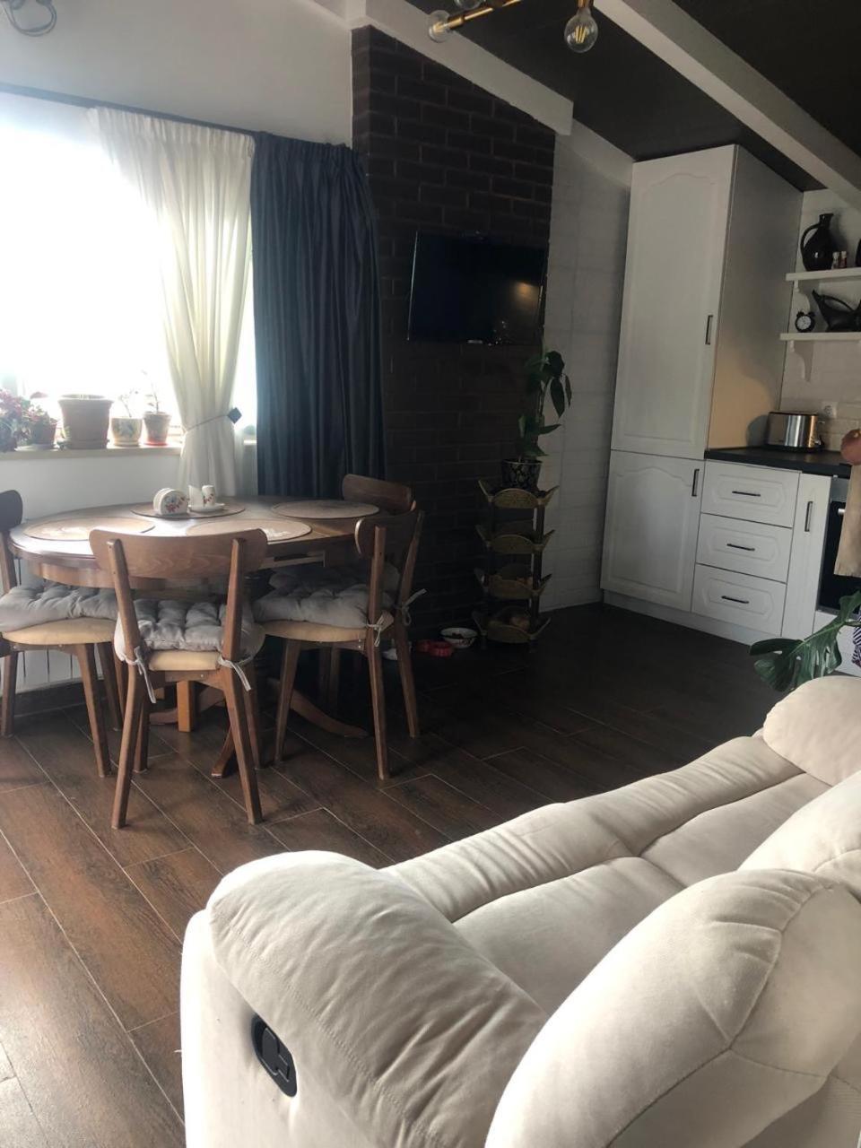 Verona Apartment Dushet'i Dış mekan fotoğraf