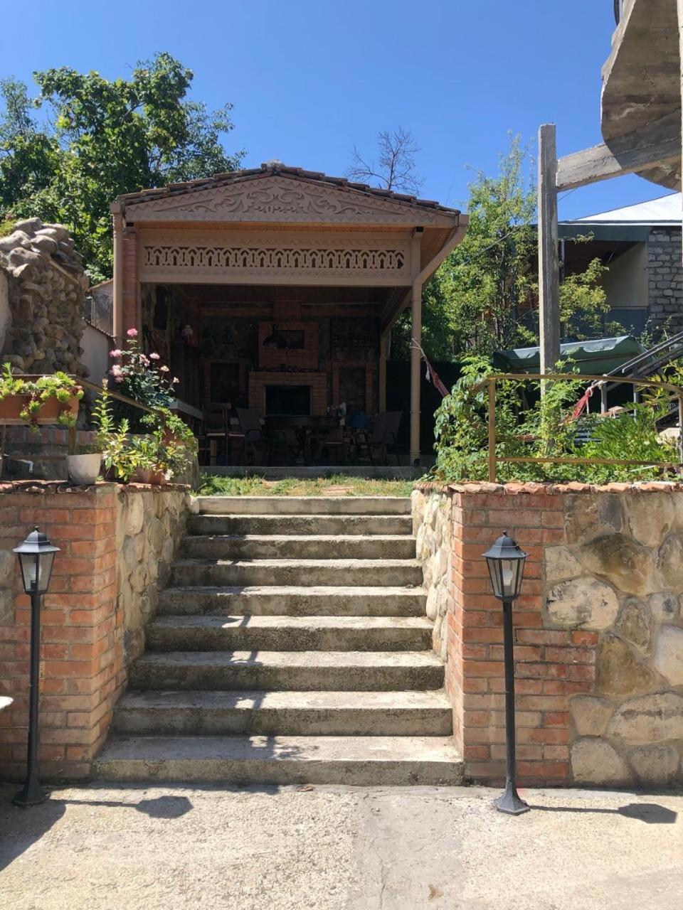 Verona Apartment Dushet'i Dış mekan fotoğraf