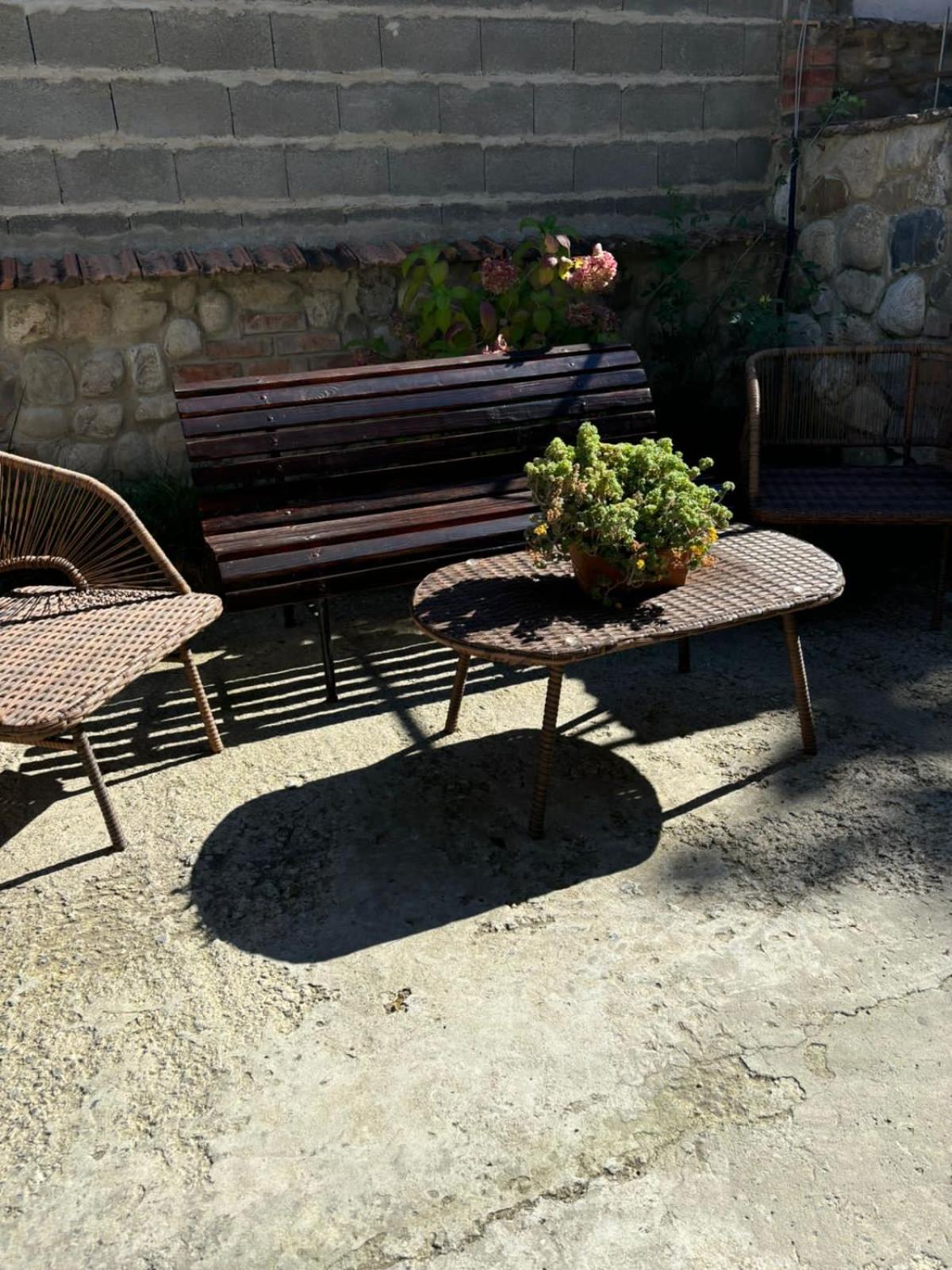 Verona Apartment Dushet'i Dış mekan fotoğraf