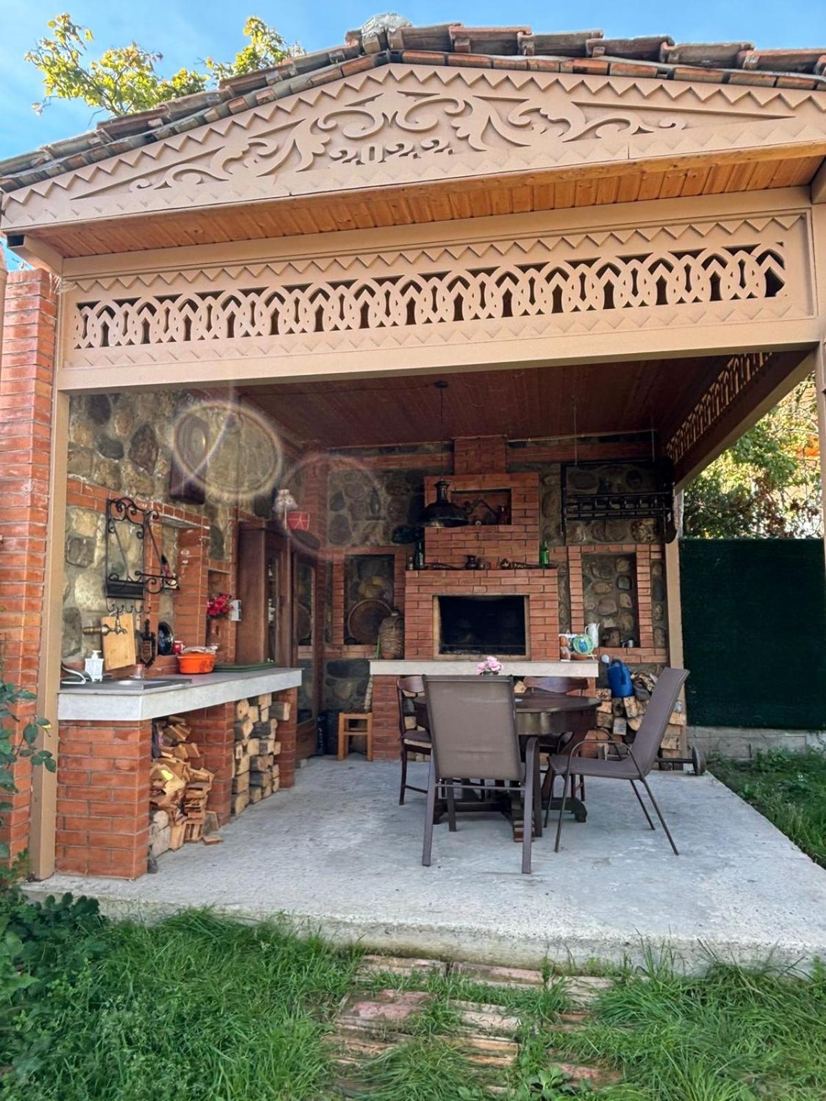 Verona Apartment Dushet'i Dış mekan fotoğraf