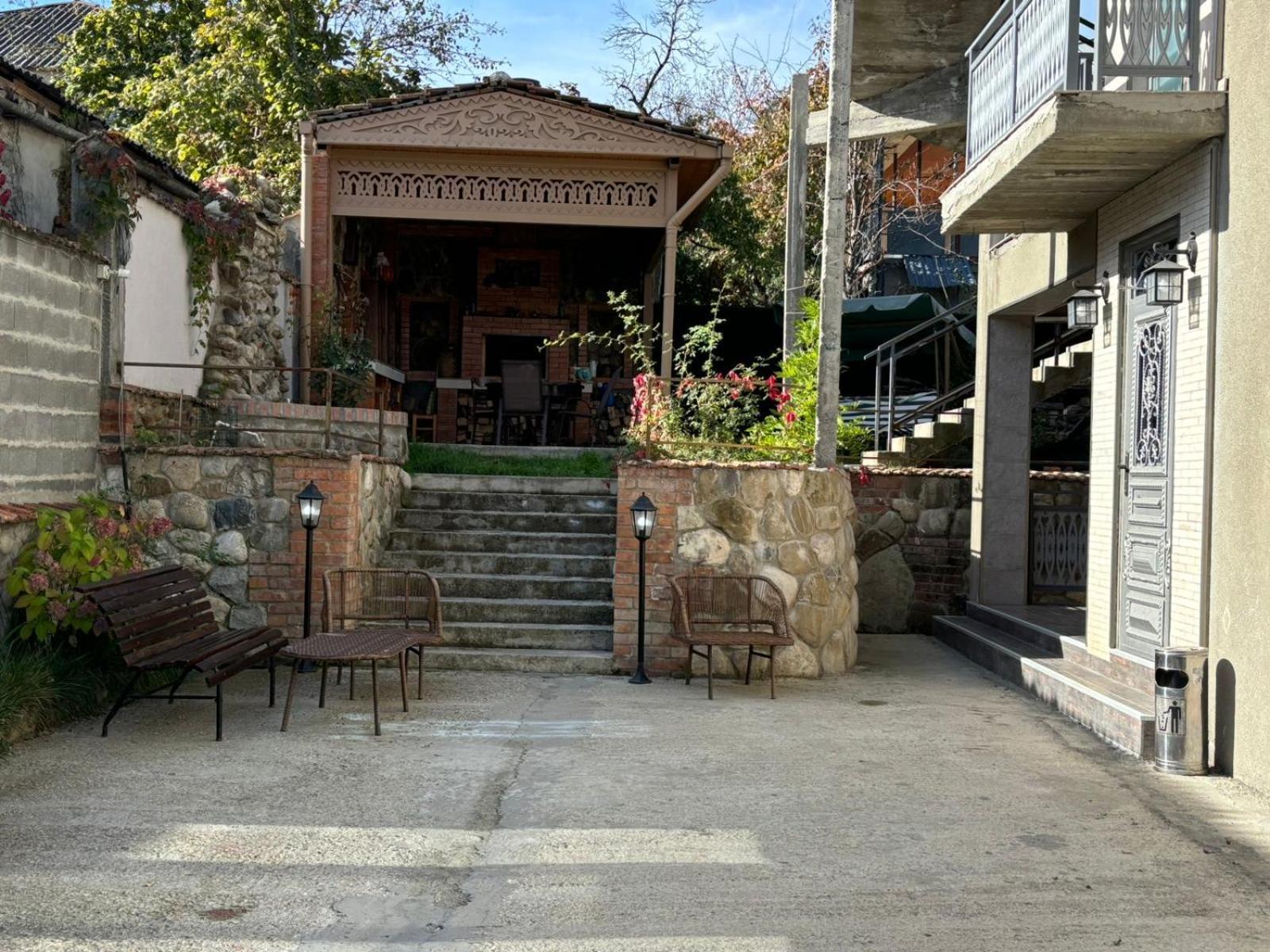 Verona Apartment Dushet'i Dış mekan fotoğraf