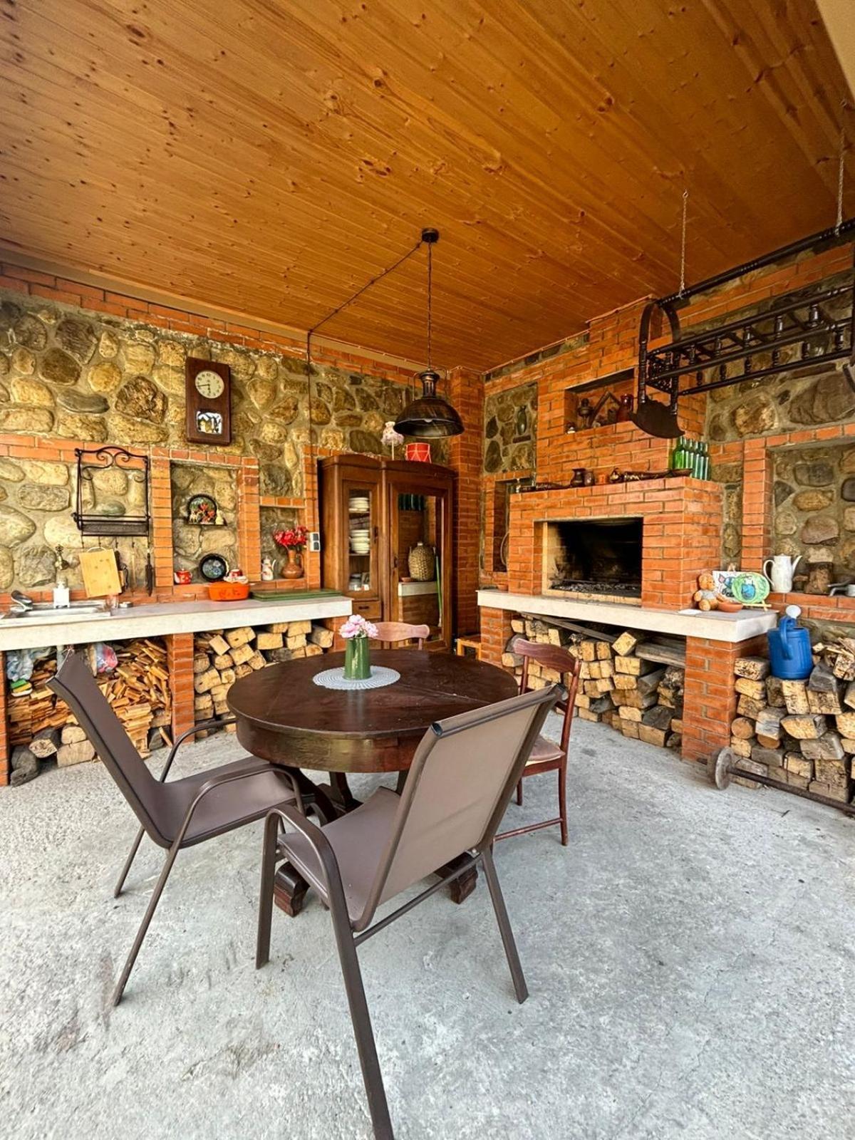 Verona Apartment Dushet'i Dış mekan fotoğraf